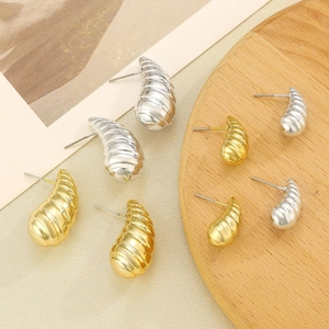 Vintage Wassertropfen-Ohrringe mit Spiralmuster in Gold und Silber Finish