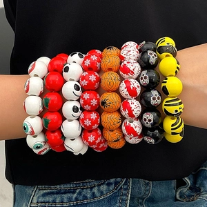 Bracelets en Perles de Bois pour Halloween et Noël pour Hommes Femmes Motifs Crâne Toile d'Araignée Œil Flocon de Neige Bijoux Élastiques DIY