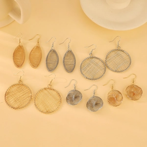 Minimalist geometric hollow round wire earrings in gold and silver finish