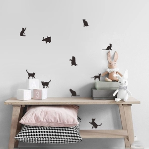Stickers muraux chats noirs de style nordique pour une décoration d'intérieur épurée