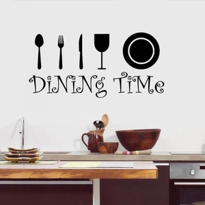 Adesivo murale Dining Time con sagome di posate e calice per decorazione cucina