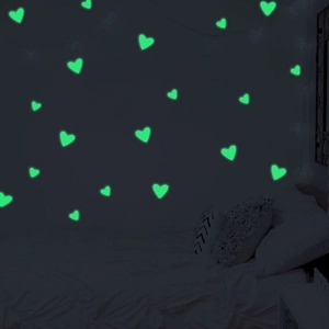 Luminous heart-shaped glow in the dark wall stickers for cozy bedroom wall decoration