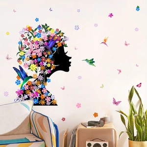 Adesivo murale ragazza floreale con fiori colorati e colibrì per decorazione casa