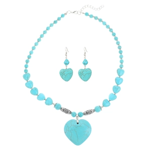 Bohemian turquoise heart jewelry set with beaded necklace and matching drop earrings