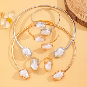 Barock-Perlenhalsketten-Set mit Vintage Gold- und Silberlegierung-Choker und Armbändern