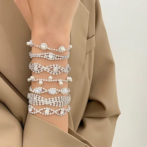 Pulsera Minimalista de Cobre con Strass para Mujer Zirconia Infinito Corazón Flor Oro Plata Joyería Regalo