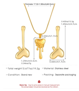 Detailed view of fluid heart jewelry set with necklace dimensions and earrings weight