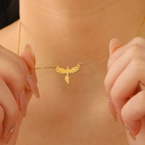 Hip hop style gold eagle pendant necklace with fine link chain for men and women