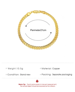 Detailed view of golden flat chain bracelet with copper material specs and 21cm perimeter