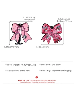 Broches médicales détaillées en alliage de zinc avec motifs de stéthoscope roses
