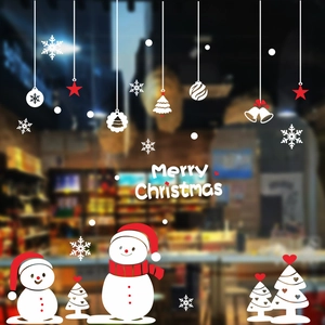 Frohe Weihnachten Schneemann Wandaufkleber mit weißen Schneeflocken und Bäumen