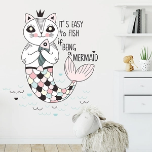 Wandtattoo Zeichentrick-Meerjungfrau-Katze mit Fisch für Kinderzimmer Dekoration