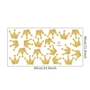 Dettaglio degli adesivi murali corone glitter oro FX-B107, dimensioni 60x30 cm
