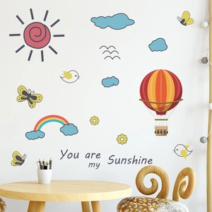 Stickers muraux chambre enfant soleil dessin animé montgolfière décor pépinière