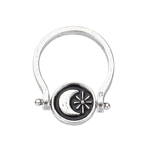 Anello spinner vintage bohémien con ciondolo rotante sole e luna in metallo argento