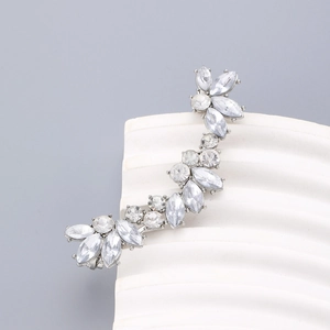 Elegant floral micro-pave zircon ear cuff in silver finish with leaf pattern designs