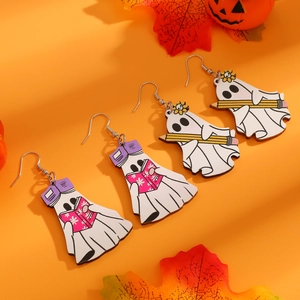 Orecchini di Halloween in legno a forma di fantasma per insegnanti con temi di lettura