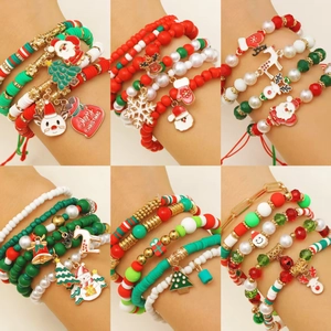 Weihnachten Perlen Lagen-Armband Für Damen Zinklegierung Weicher Ton Künstliche Perle Weihnachtsmann Rentier Anhänger Schmuck