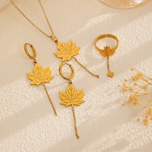 18k gold plated stainless steel maple leaf jewelry set with necklace earrings and ring