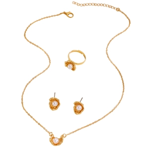 Baroque pearl jewelry set with gold textured ring, necklace and stud earrings