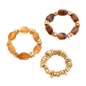 Three-piece set of vintage resin and gold-beaded bracelets with marble texture and碎银 style