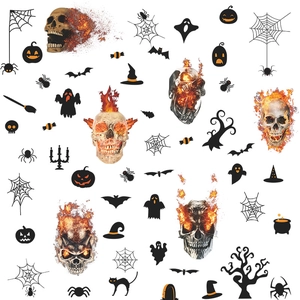Detailliertes Halloween Wandtattoo Set mit flammenden Totenköpfen und Fledermäusen