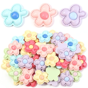 Kleurrijke harsbloem cabochons voor DIY knutselen haarspelden en telefoonhoesjes