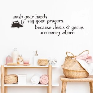 Adesivo murale bagno Wash your hands say your prayers con grafica di piccolo mostro