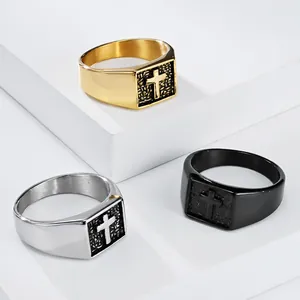 Bagues chevalières pour hommes en acier inoxydable avec croix, or argent noir