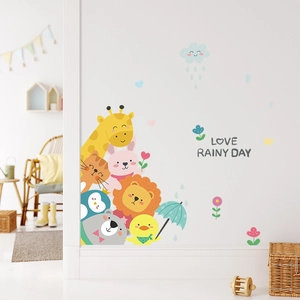 Cartoon animal wall decals set with giraffe, lion and duck for children bedroom decor