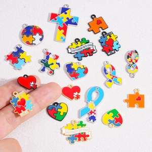 Colgantes de piezas de rompecabezas de esmalte para joyería DIY de autismo