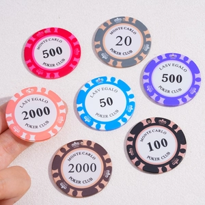 Acryl Casino Poker-Chip-Anhänger mit Kronenmuster und Monte Carlo Poker Club Logo