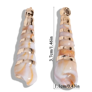 Detail view of shell-shaped acrylic pendant with gold stripes and dimensions for DIY jewelry