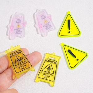 Pendentifs créatifs en acrylique pour porte-clés en jaune et rose translucide brillant