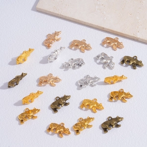 3D bear alloy charms in gold and silver finishes for DIY necklace and earring jewelry making