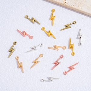 Colgantes de rayo en oro plata oro rosa y bronce para creación de joyería DIY