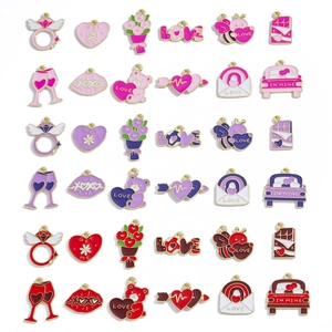 Pendentifs Goutte d'Huile en Émail Allié de la Saint-Valentin pour la Fabrication de Bijoux DIY Collier Bracelet Porte-Clés Cœurs Ours Amour Charms