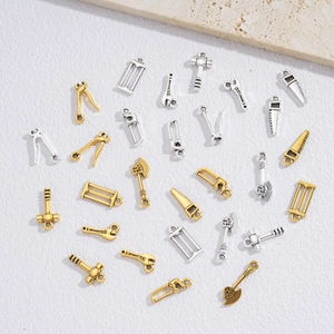 Mini-Vintage-Werkzeuganhänger aus Legierung für DIY-Schmuck in Gold und Silber