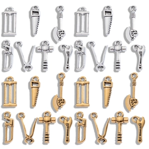 Vintage Zinklegierung Mini Werkzeug Anhänger Hammer Axt Schraubenschlüssel Zange Säge Für DIY Schmuckherstellung Halskette Armband Schmuck