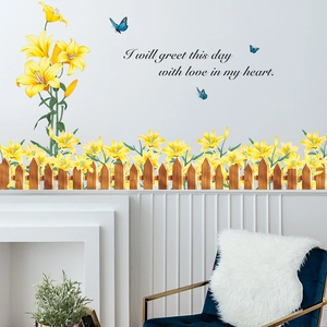 Stickers muraux fleurs jaunes avec clôture en bois et papillons pour décor chambre