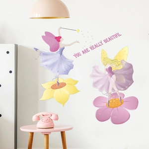 Niedliche Feen-Wandaufkleber mit Blumen für die Wandgestaltung im Kinderzimmer von Mädchen