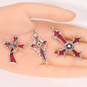 Gothic Punk Legierungskreuze mit roter Emaille für DIY Schmuckherstellung Zubehör