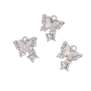 Pendentifs papillon en cristal coloré plaqué argent avec incrustation opale pour bijoux DIY
