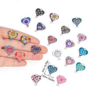 Connettori a cuore colorati con motivi floreali e leopardati per gioielli fai da te