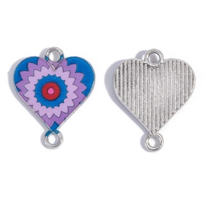 Vista dettagliata fronte e retro di un connettore per gioielli a cuore mandala per DIY