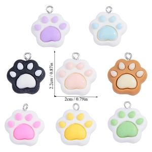 Set of 8 colorful resin cat paw pendants for DIY jewelry making, 2.2x2.0cm size
