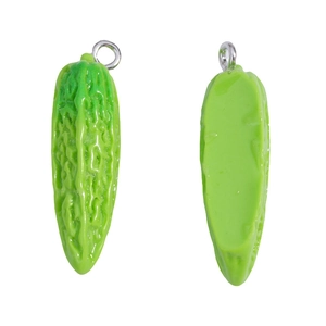 Colgantes realistas de resina de melón amargo verde con ganchos plateados para joyas DIY