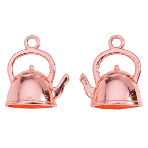 Vue détaillée de pendentifs théières miniatures en or rose pour la création de bijoux DIY