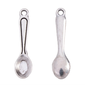 Detailed macro view showing the front and back of silver vintage mini spoon alloy pendants