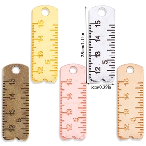 Lot de cinq pendentifs règle de 2,9 cm en or, argent et bronze pour la création de bijoux